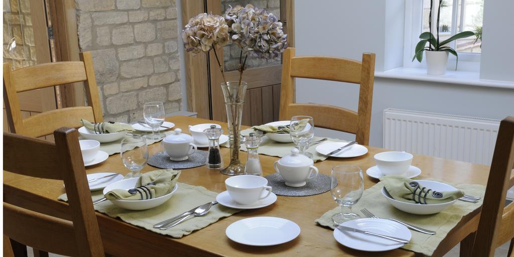 Brigstock ザ スワローズ レスト ベッド&ブレックファースト Bed & Breakfast エクステリア 写真