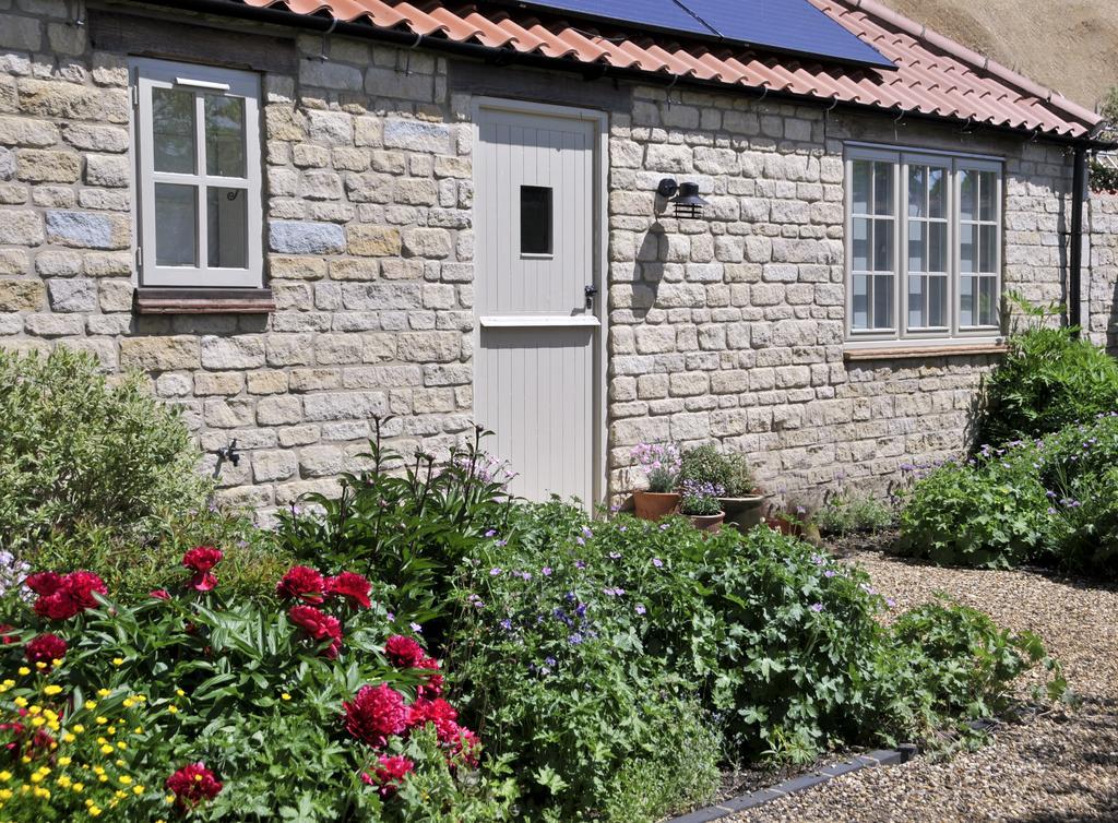 Brigstock ザ スワローズ レスト ベッド&ブレックファースト Bed & Breakfast エクステリア 写真