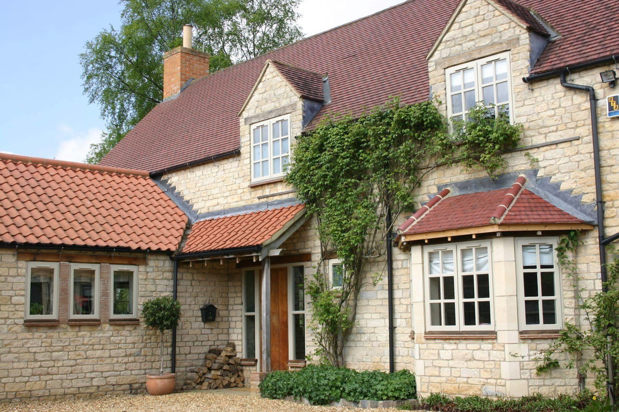 Brigstock ザ スワローズ レスト ベッド&ブレックファースト Bed & Breakfast エクステリア 写真