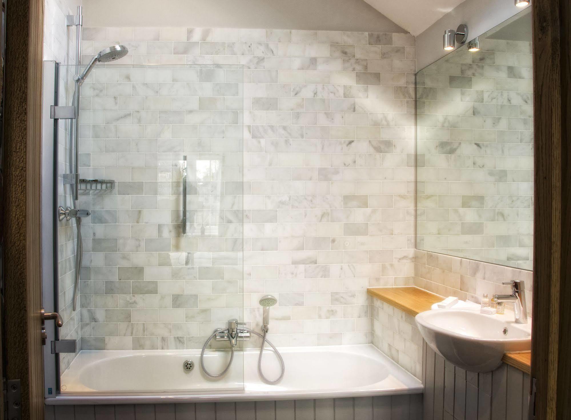 Brigstock ザ スワローズ レスト ベッド&ブレックファースト Bed & Breakfast エクステリア 写真